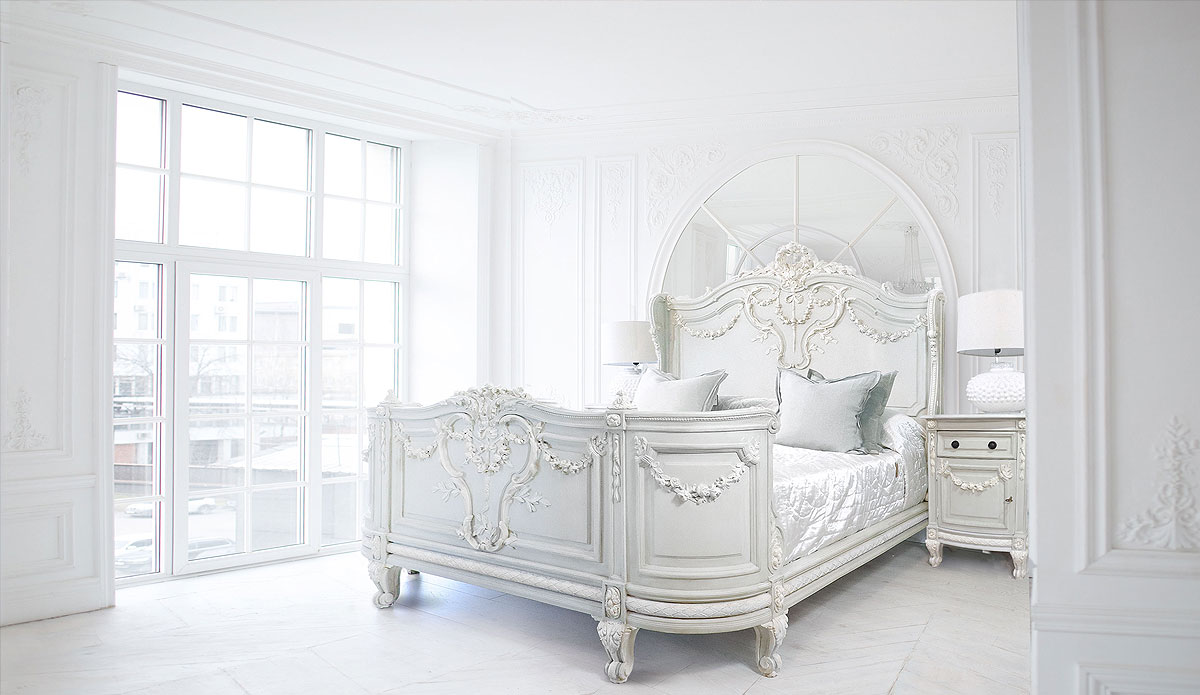 French Style Classic Carved Bed